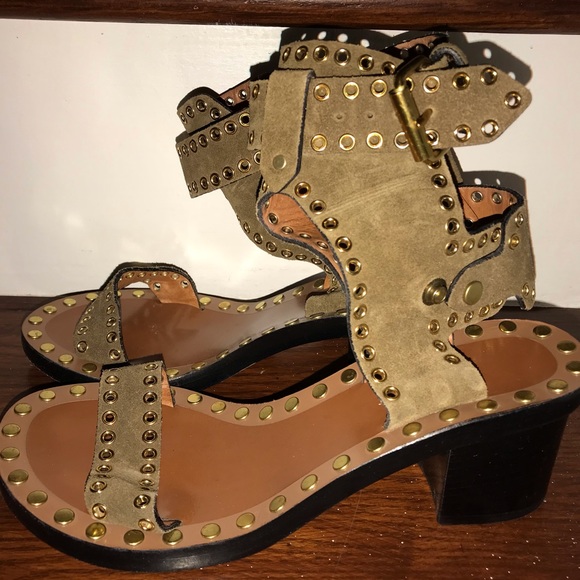 Shoes - Picture 1 of 4